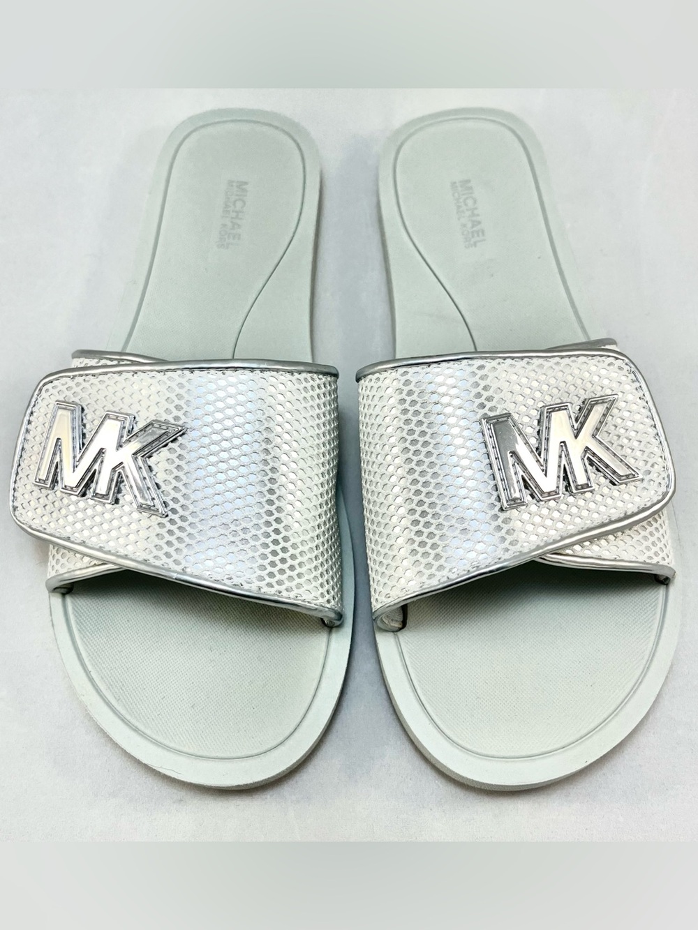 Michael Kors Palmer MK Logo Slide Sandals Silver Mesh Size 9